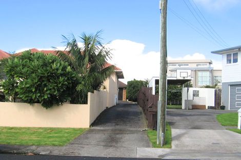 Photo of property in 16 Waller Avenue, Bucklands Beach, Auckland, 2012