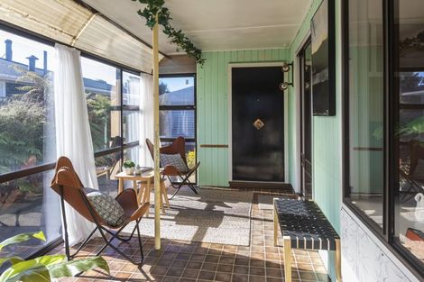 Photo of property in 97 Palmers Road, New Brighton, Christchurch, 8083