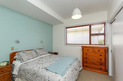 Photo of property in 333 Upland Road, Tarurutangi, New Plymouth, 4372