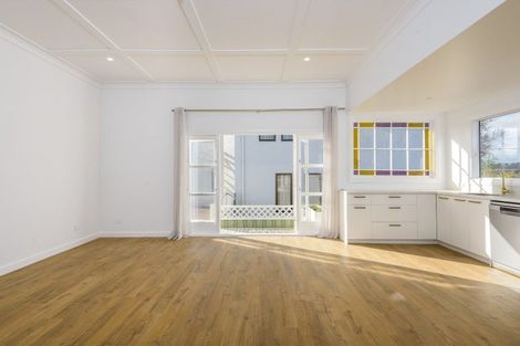 Photo of property in 21 Fort Street, Cambridge, 3434