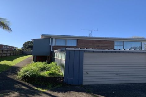 Photo of property in 2/34 Portadown Avenue, Pakuranga Heights, Auckland, 2010