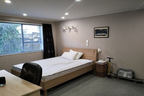 Photo of property in 5 Norfolk Street, Belmont, Lower Hutt, 5010