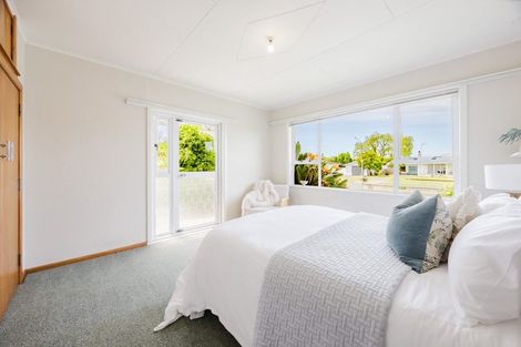 Photo of property in 55 King Street, Taradale, Napier, 4112