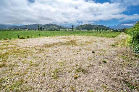 Photo of property in 11 Oparara Road, Karamea, 7893