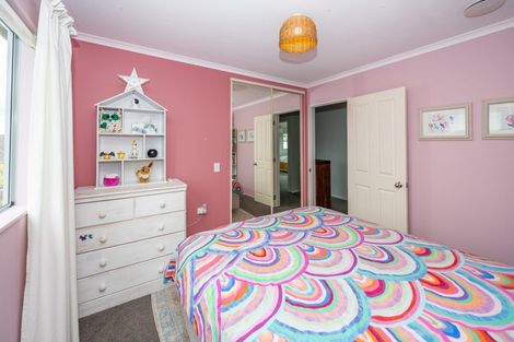 Photo of property in 1 Rene Way, Huntington, Hamilton, 3210