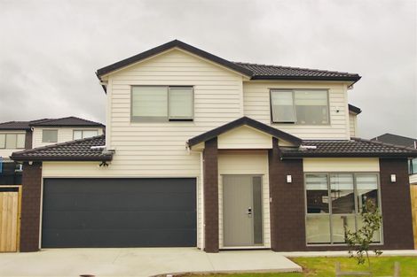 Photo of property in 6 Te Aramanu Crescent, Papakura, 2110