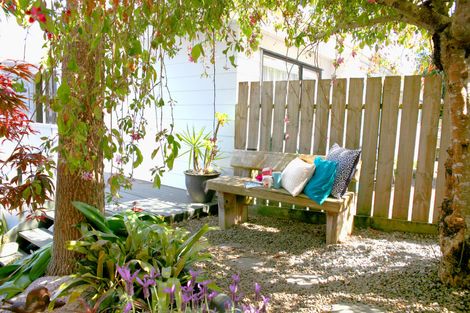 Photo of property in 19 Correa Court, Goodwood Heights, Auckland, 2105