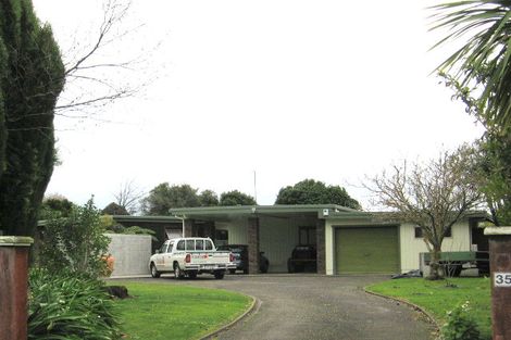 Photo of property in 35 Port Street West, Feilding, 4702