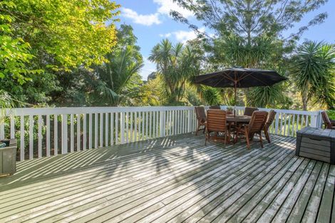 Photo of property in 44 Waikoukou Valley Road, Waimauku, 0812