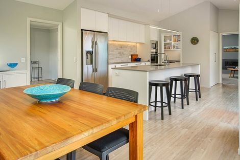 Photo of property in 50 Covent Drive, Stoke, Nelson, 7011