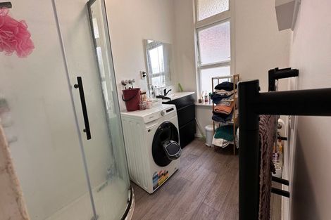 Photo of property in 42 Pirie Street, Mount Victoria, Wellington, 6011