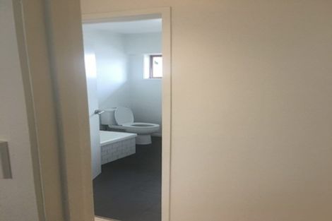 Photo of property in 64 West Coast Road, Glen Eden, Auckland, 0602