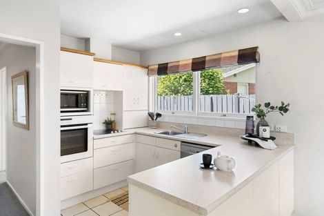 Photo of property in 2/14b Penhelig Place, Burnside, Christchurch, 8053