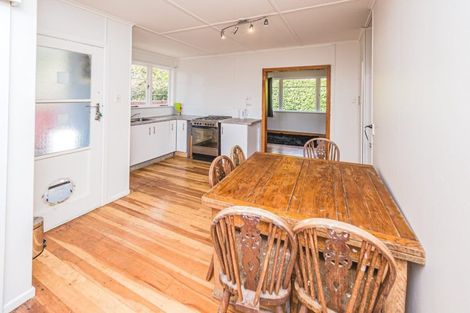 Photo of property in 25 Riverbank Road, Okoia, Whanganui, 4573