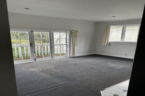 Photo of property in 3/133 Kelburn Parade, Kelburn, Wellington, 6012