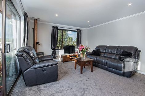 Photo of property in 6 Doon Street, Mosgiel, 9024