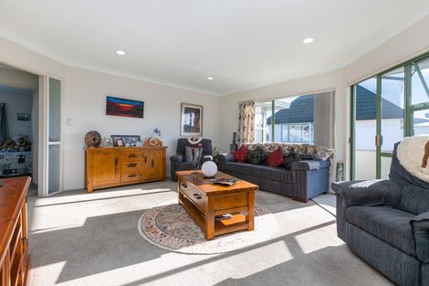 Photo of property in 44a Percy Road, Papamoa Beach, Papamoa, 3118