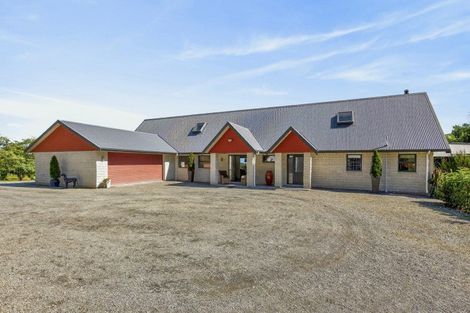 Photo of property in 25 Hanawera Ridge Road, Manakau, Otaki, 5583