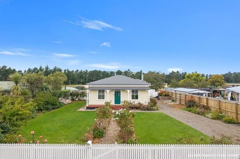 Photo of property in 66 Glenmark Drive, Waipara, 7483