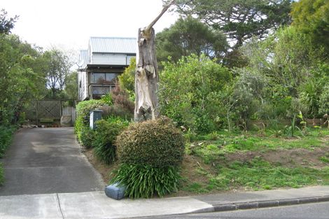 Photo of property in 1 Township Road, Waitakere, Auckland, 0816