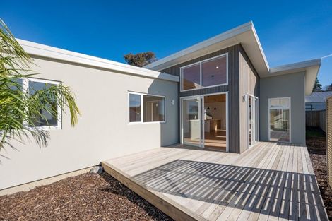 Photo of property in 71 Les Wakefield Road, Mapua, 7005