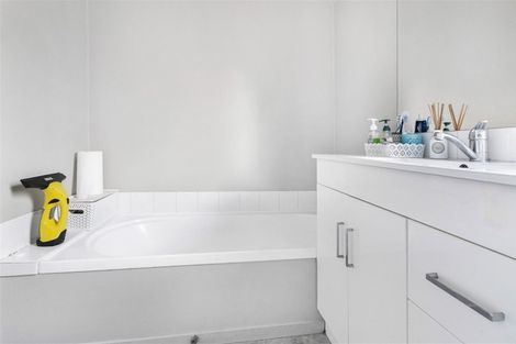 Photo of property in 2/44 London Street, Richmond, Christchurch, 8013