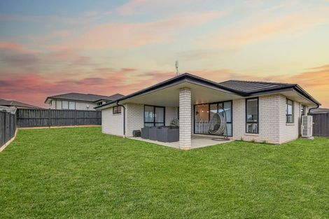 Photo of property in 19 Skiffington Road, Pokeno, 2402