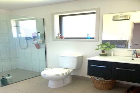 Photo of property in 33 Augusta Street, Redcliffs, Christchurch, 8081