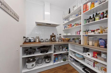 Photo of property in 8 Ravenscourt Place, Huntington, Hamilton, 3210