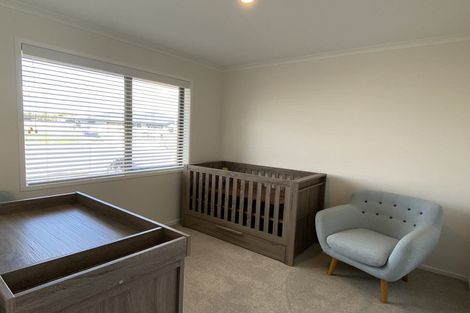 Photo of property in 6 Nukuroa Close, Waitara, 4320