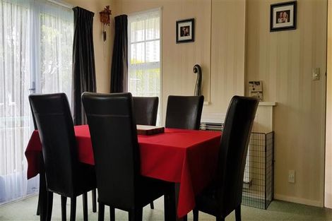 Photo of property in 22 Oriel Avenue, Tawa, Wellington, 5028