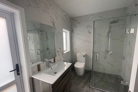 Photo of property in 75a Andrew Road, Howick, Auckland, 2010