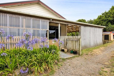 Photo of property in 221 Bridge Street, Eltham, 4322