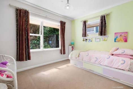 Photo of property in 6 Travers Street, Vogeltown, Wellington, 6021