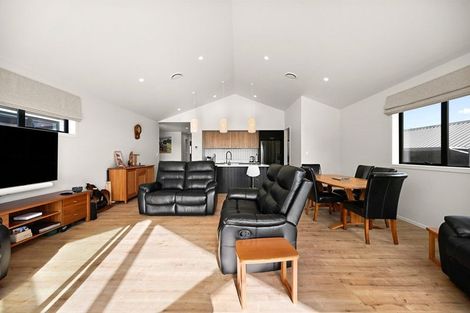 Photo of property in 12 Bosun Place, Flagstaff, Hamilton, 3210