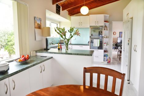 Photo of property in 4 Dalmahoy Place, Wattle Downs, Auckland, 2103