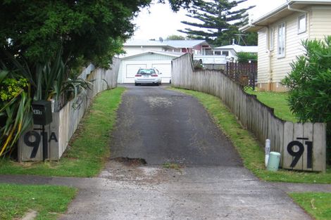Photo of property in 1/91 Ennis Avenue, Pakuranga Heights, Auckland, 2010