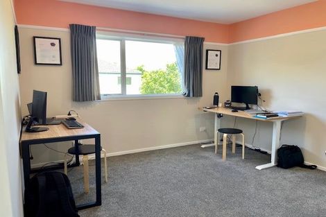 Photo of property in 7/14 Fields Parade, Oteha, Auckland, 0632