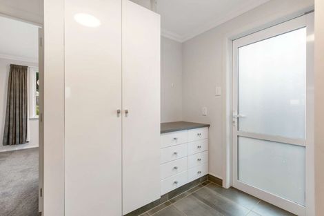 Photo of property in 62 Russell Street, Marton, 4710