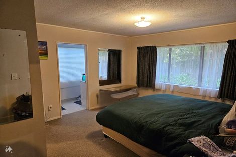 Photo of property in 23 Cedar Drive, Paraparaumu Beach, Paraparaumu, 5032