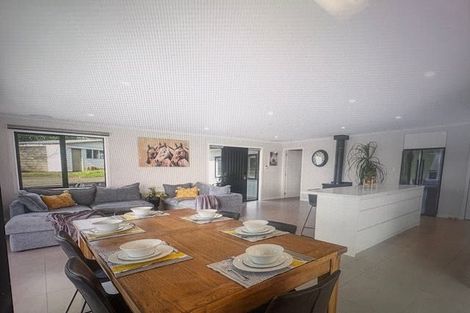 Photo of property in 298 Red Hills Road, Taupaki, Henderson, 0782