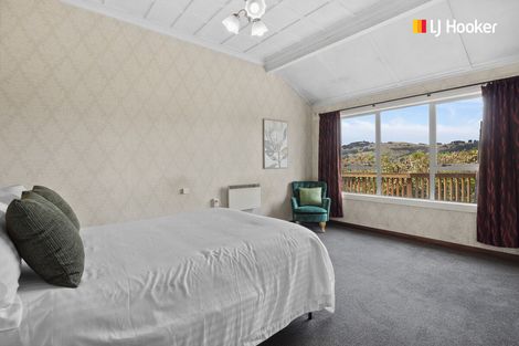Photo of property in 32 Adderley Terrace, Ravensbourne, Dunedin, 9022