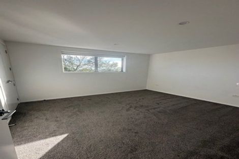 Photo of property in 4/22 Denver Avenue, Sunnyvale, Auckland, 0612