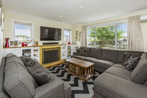 Photo of property in 44 Seddon Street, Wallaceville, Upper Hutt, 5018