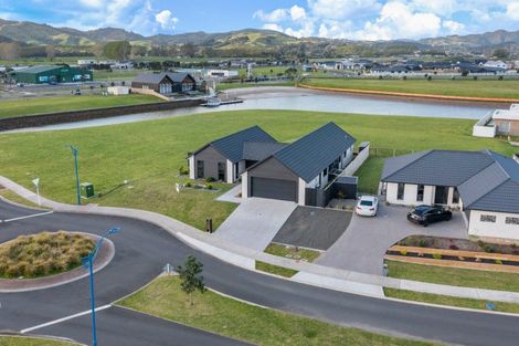 Photo of property in 3 Awatea Drive, Whitianga, 3510