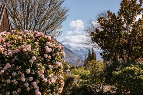 Photo of property in 86 Golf Course Road, Wanaka, 9305