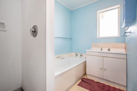 Photo of property in 35 Power Street, Levin, 5510