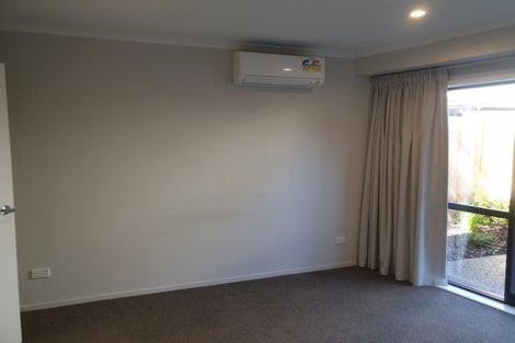 Photo of property in 8/16 Jones Crescent, Melville, Hamilton, 3206