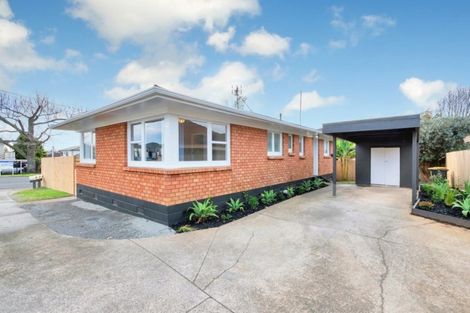 Photo of property in 1/84 Wallace Road, Papatoetoe, Auckland, 2025