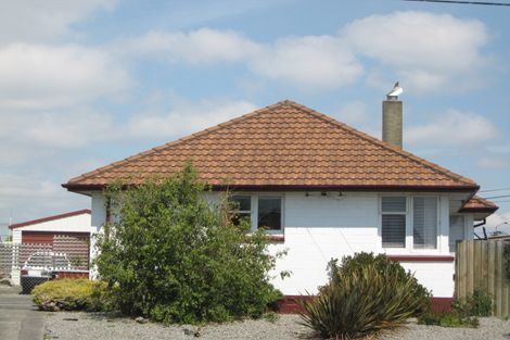Photo of property in 7 Merrington Crescent, Aranui, Christchurch, 8061